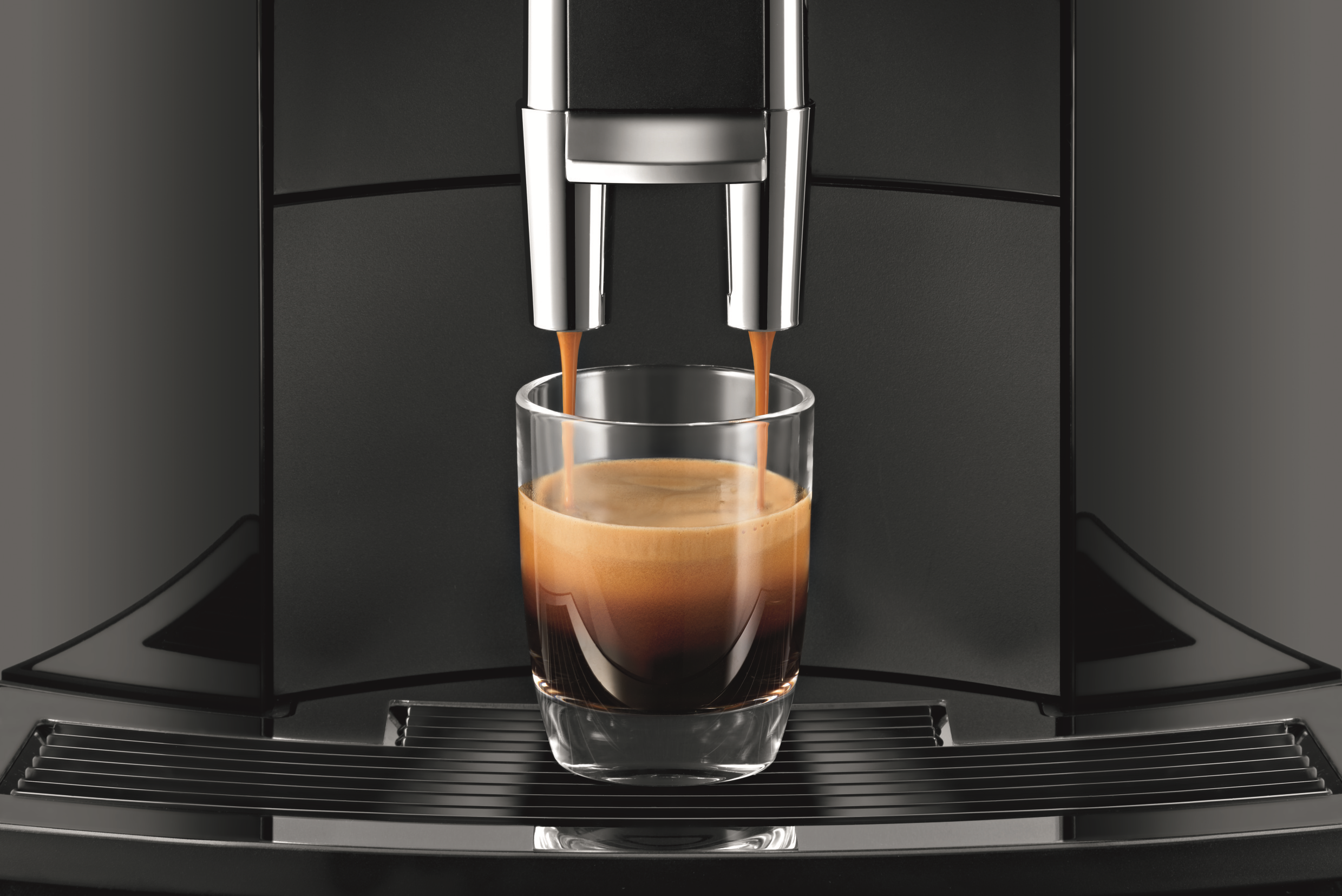JURA E60  Kaffeevollautomat Piano Black