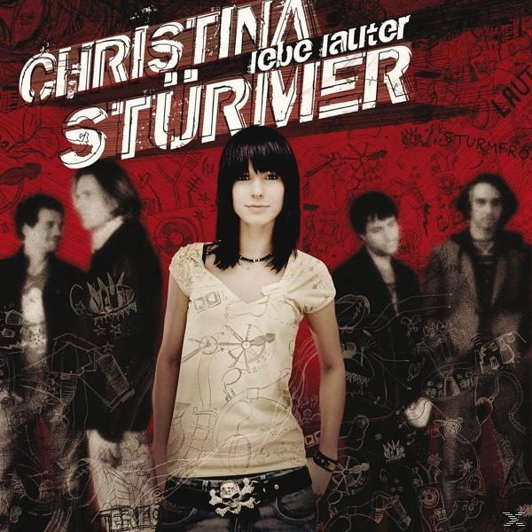 CD-Cover von Christina Stürmer mit Bandmitgliedern. Roter Hintergrund, Text in Weiß und Rot.