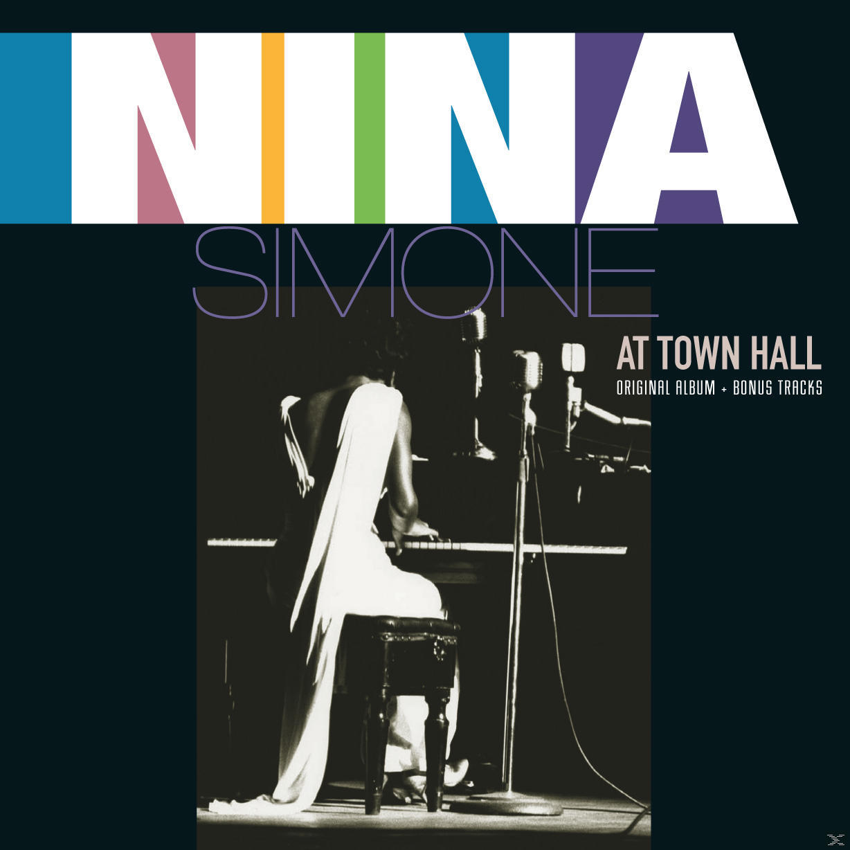 - AT TOWN Nina Simone (Vinyl) HALL -