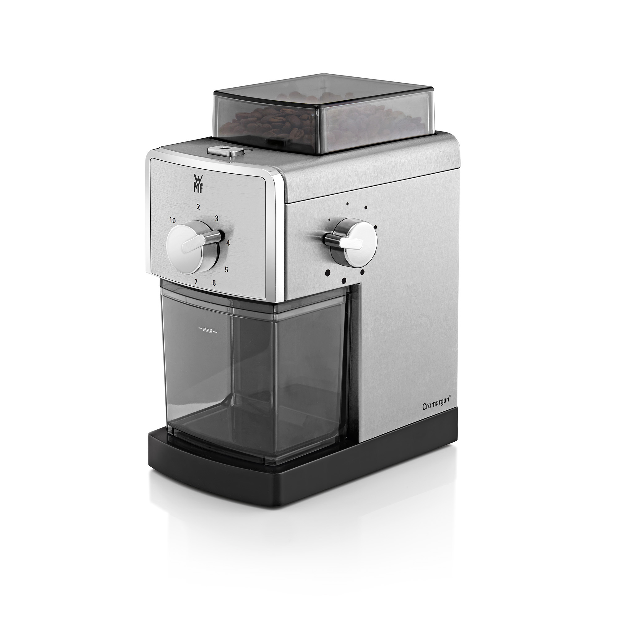 Silberne Kaffeemühle mit einem Bohnenbehälter oben und einem transparenten Behälter für Kaffeepulver.
