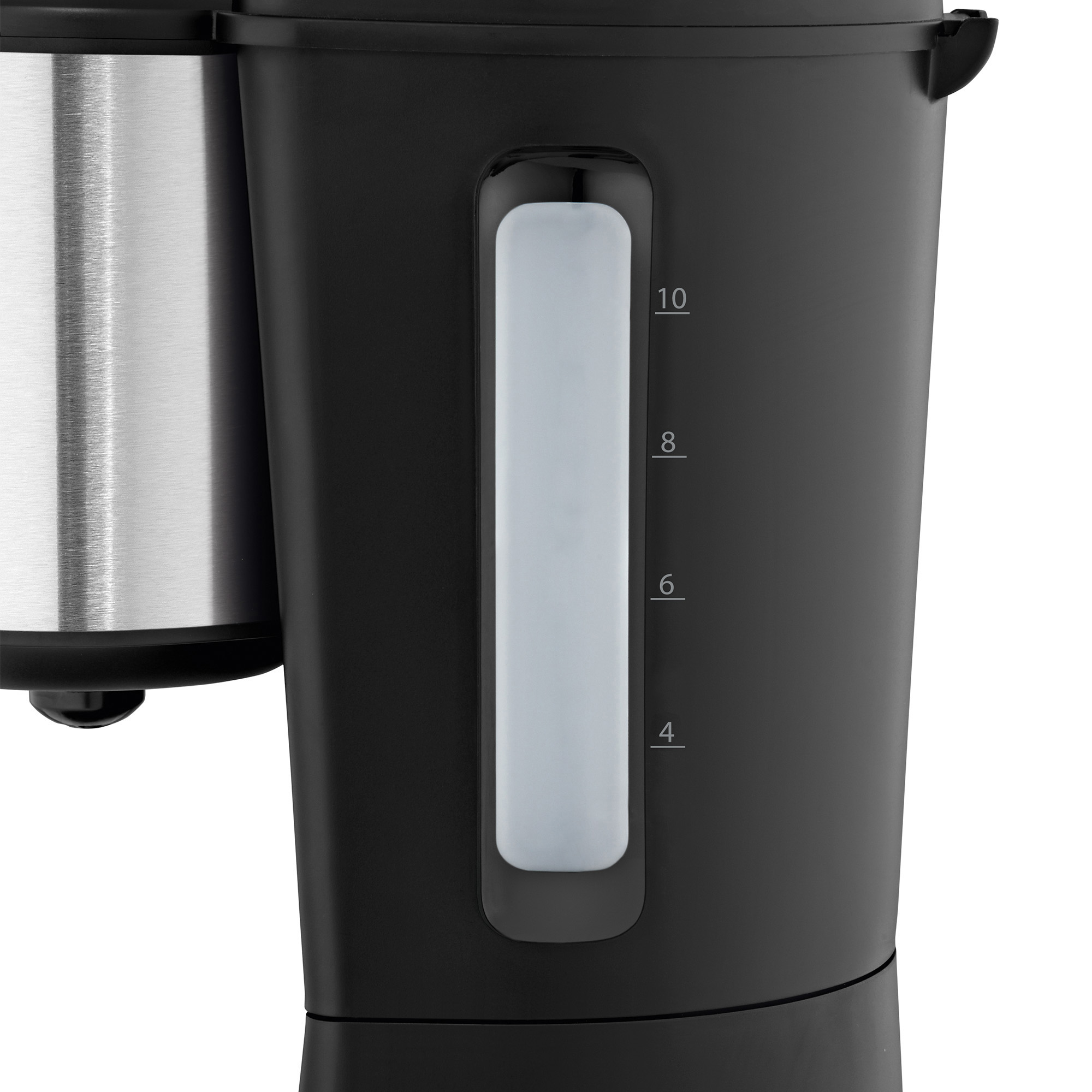 Schwarze Seite der Kaffeemaschine mit Wasserstandsanzeige.