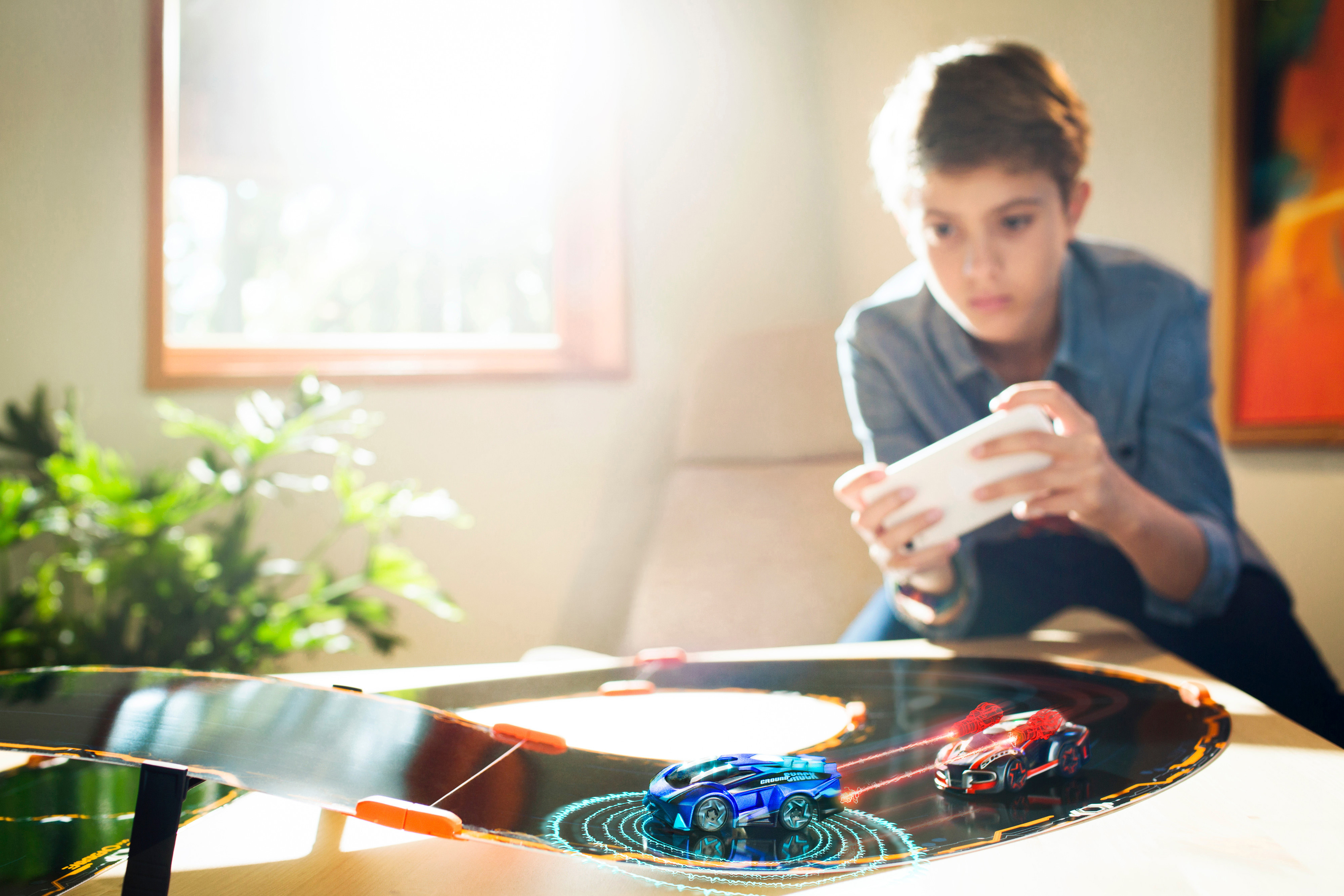 ANKI Overdrive Starter Kit - Autorennbahn (Mehrfarbig)