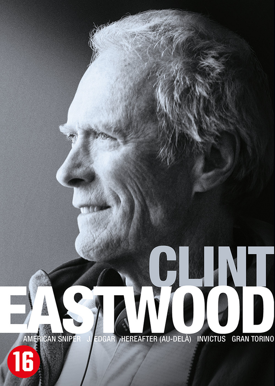 Portret van Clint Eastwood. Zwart-wit close-up met filmtitels en beoordeling 16.