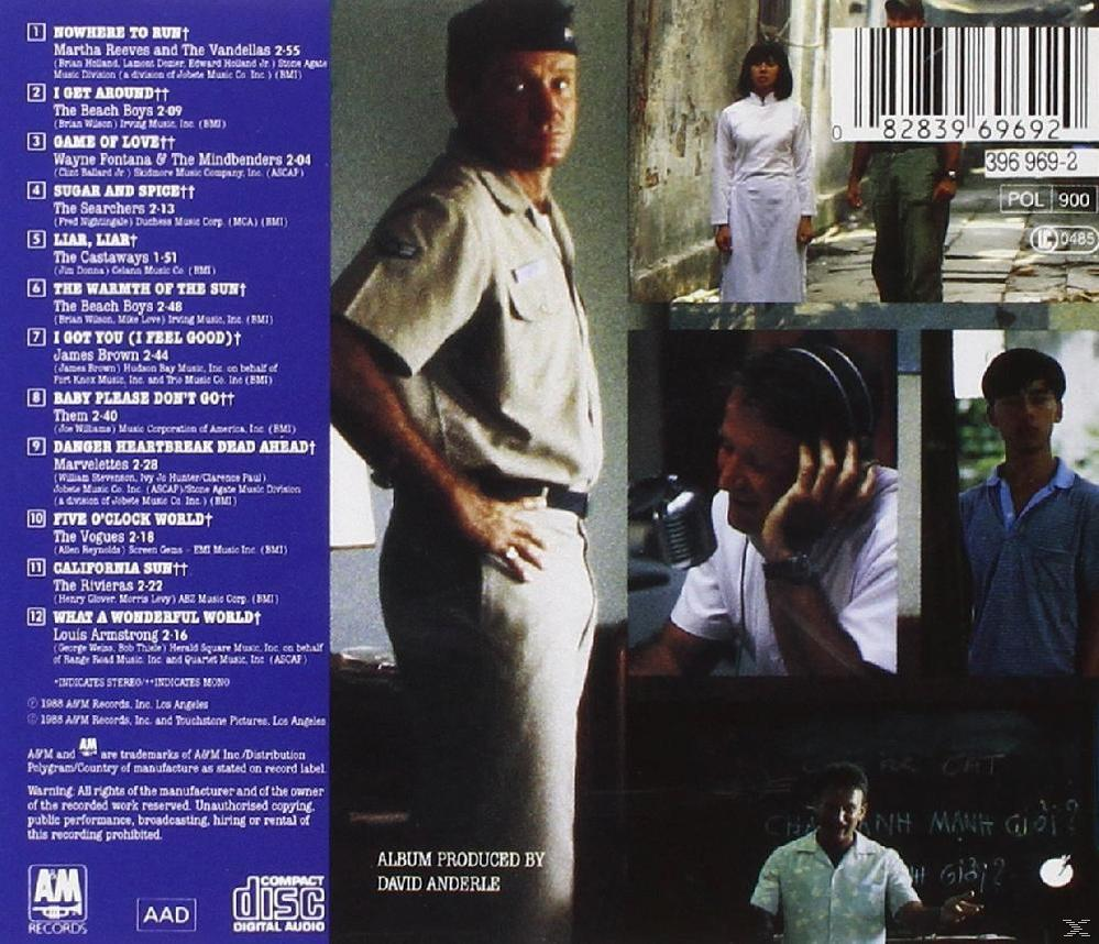 CD-Cover mit Text und Bildern. Ein Mann in Uniform ist sichtbar. Zusätzliche Bilder rechts.