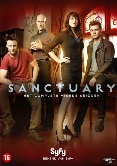 DVD-cover voor 'Sanctuary'-serie. Vier mensen staan, tekst 'SANCTUARY' en Syfy-logo onderaan.