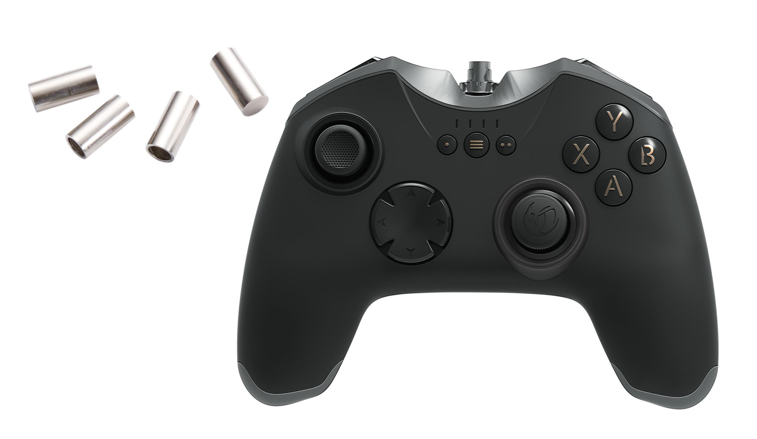 Schwarzer Gaming-Controller mit vier silbernen zylindrischen Gewichten. Hat die Tasten A, B, X, Y.