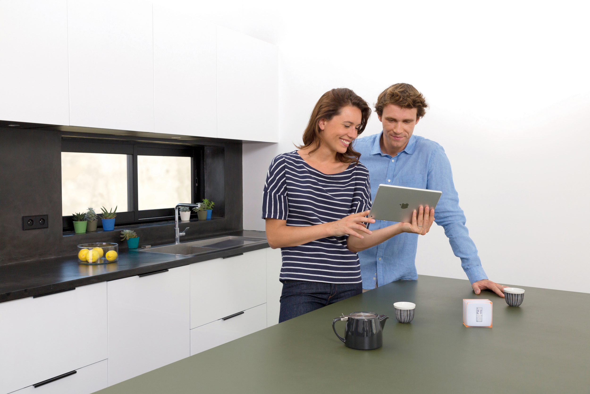 NETATMO NTH01-DE-EC - Thermostat (Transparent/Blanc)