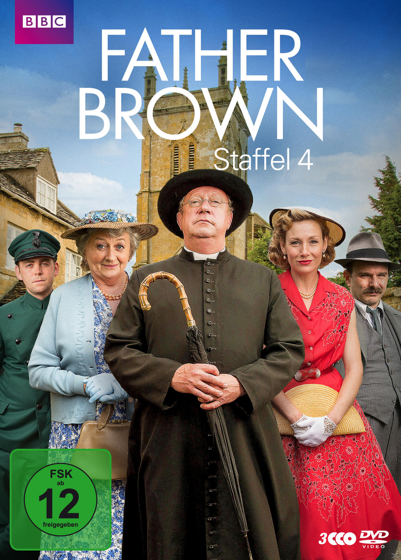 DVD-Cover, 'Father Brown'. Eine Gruppe von Leuten vor einer Kirche. Die Hauptfigur steht vorne.