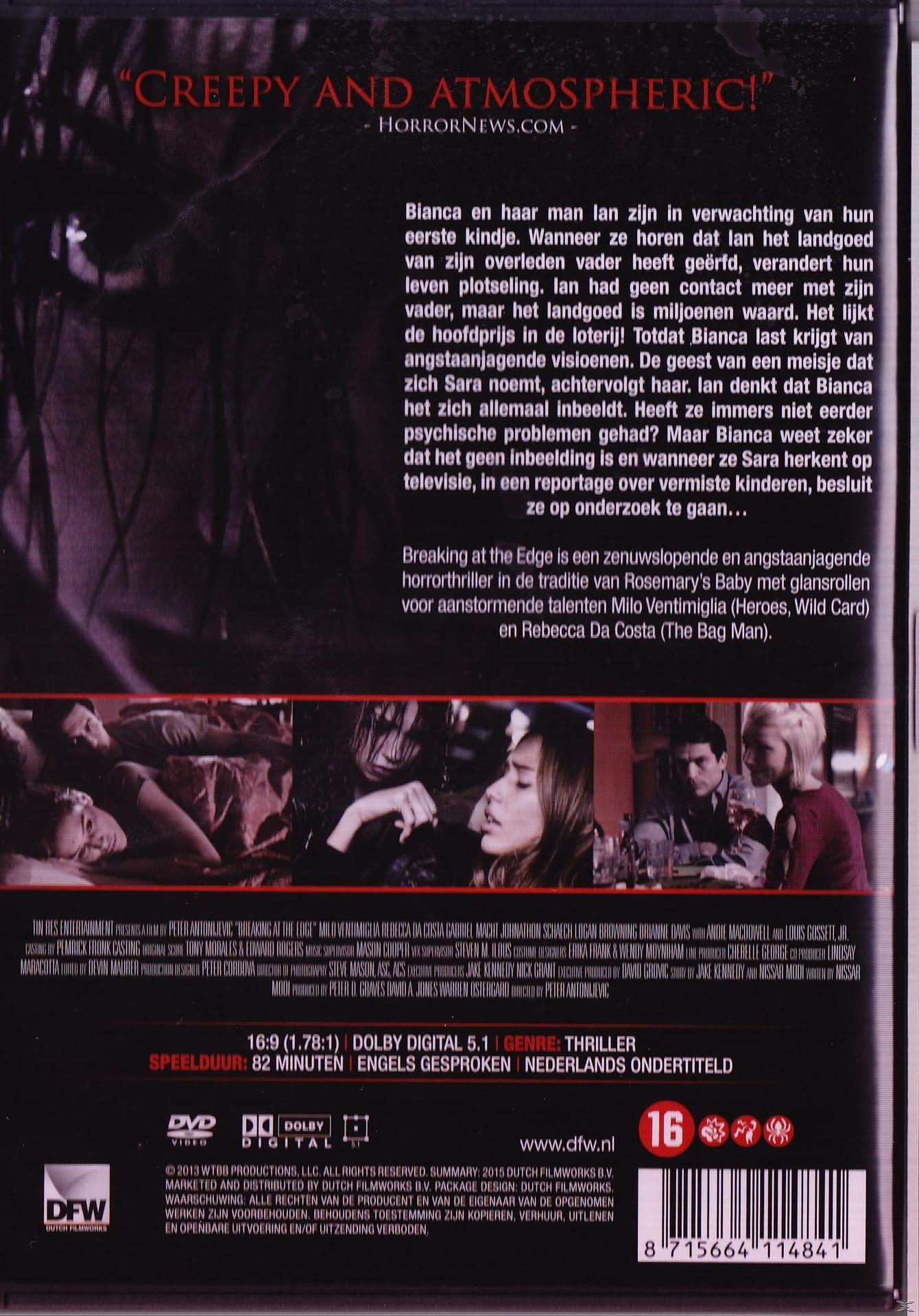 Couverture de DVD d'un film d'horreur. Texte en néerlandais. Comprend un œil de femme et le titre : Breaking at the Edge.