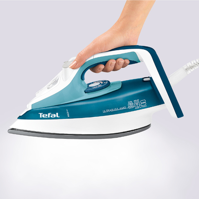 TEFAL FV 4680 E3 Dampfbügeleisen (2400 Watt, Durilium)