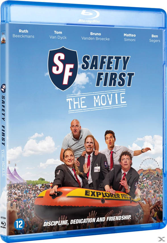DVD-hoes met mensen in een boot. Filmtitel: Safety First The Movie. Blauwe hoes.