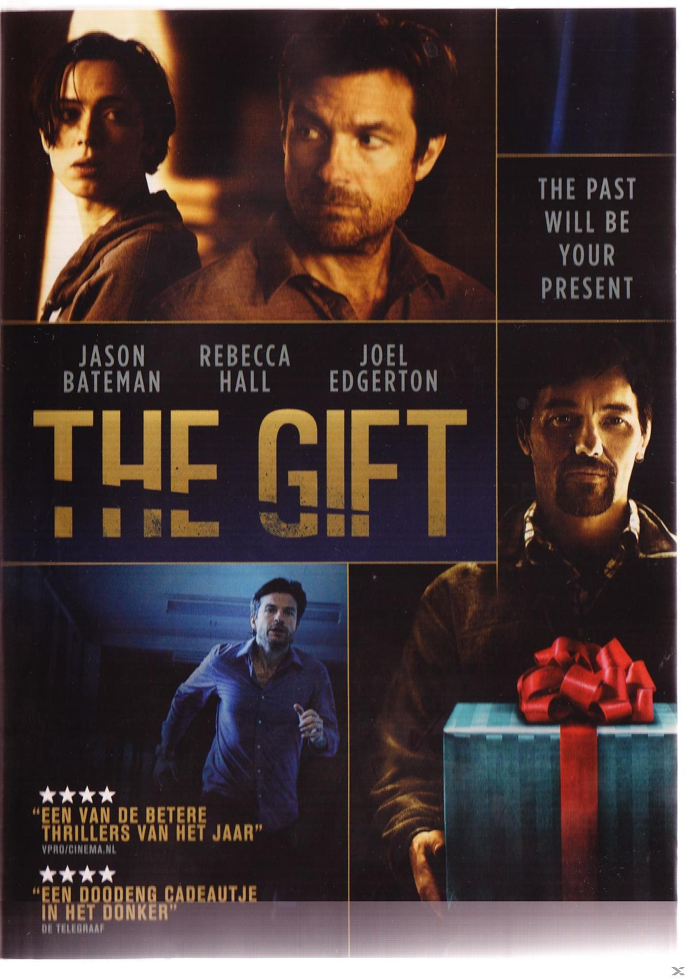 Filmposter voor 'The Gift'. Met Jason Bateman en Rebecca Hall, met andere gezichten op de achtergrond en een cadeauverpakking.