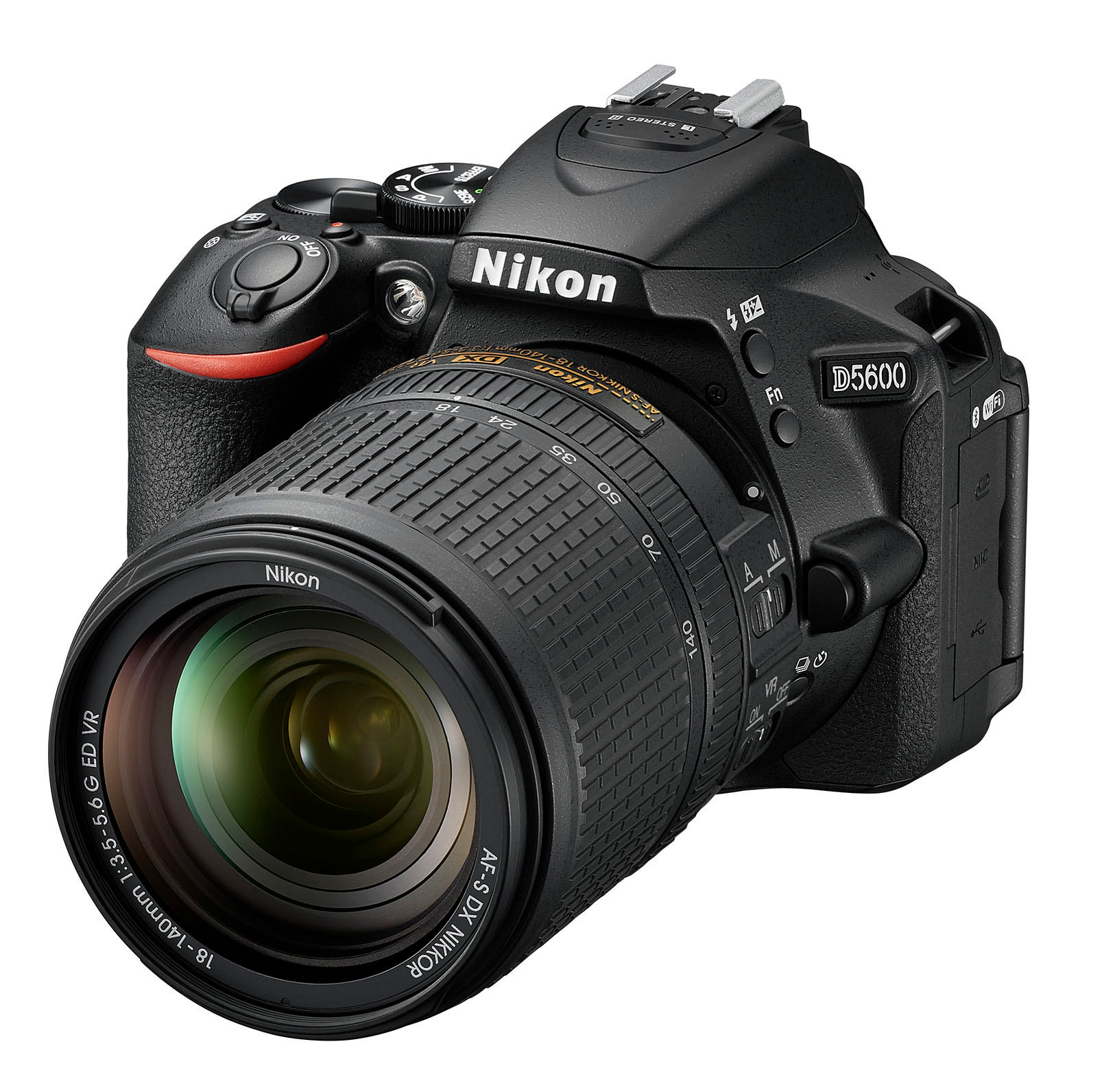 NIKON D5600 + 18-140 mm VR Lens Dijital SLR Fotoğraf Makinesi