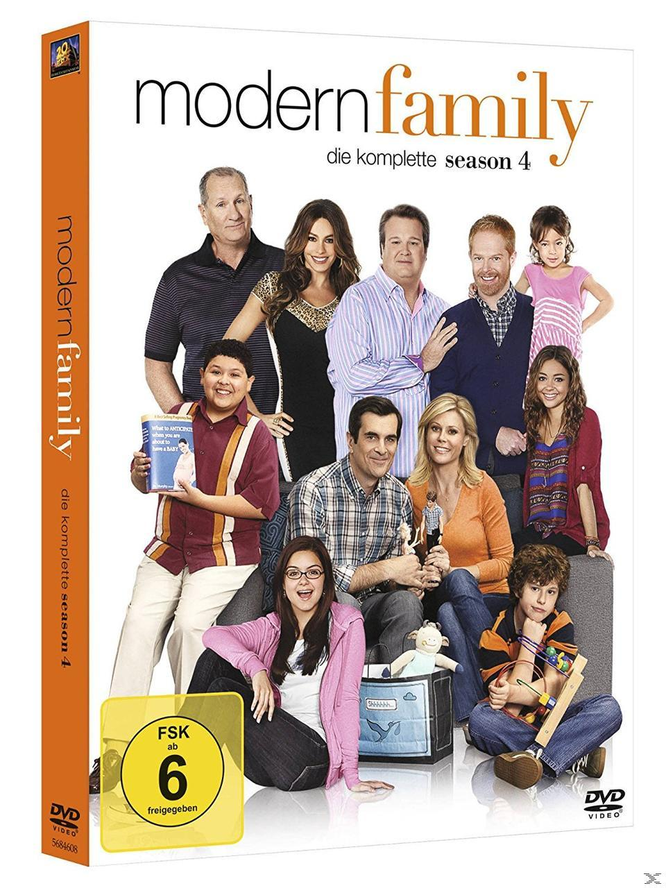DVD-Cover: Modern Family Staffel 4. Gruppenfoto der Besetzung. Oranges Titelbanner an der Seite.