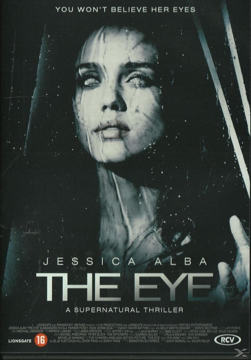 Filmposter voor The Eye. Vrouwengezicht met witte ogen, donkere achtergrond en titeltekst.
