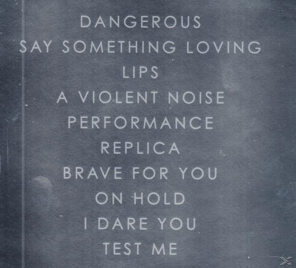 Eine Liste von Songtiteln auf dunklem, grauem Hintergrund. Das Wort 'DANGEROUS' steht oben.