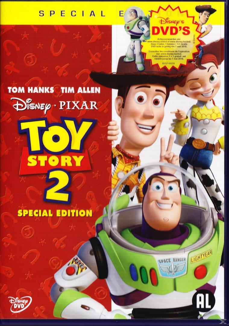 Couverture du DVD Toy Story 2. Woody, Buzz et Jessie sont sur la couverture, avec les noms de Tom Hanks et Tim Allen.