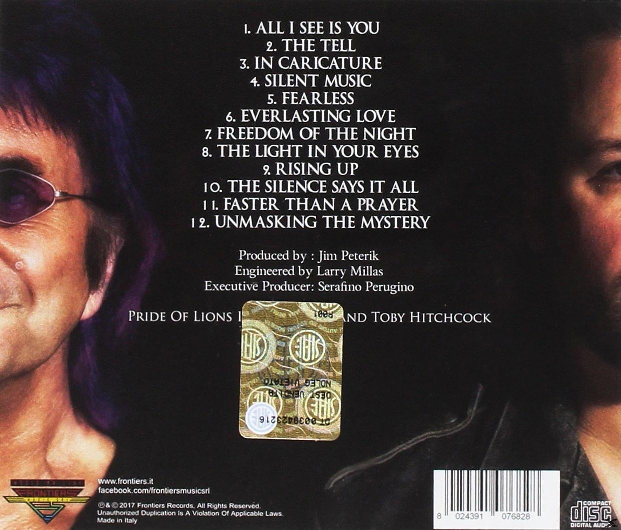 CD-Cover mit zwei Männergesichtern, Titelliste und Logos.
