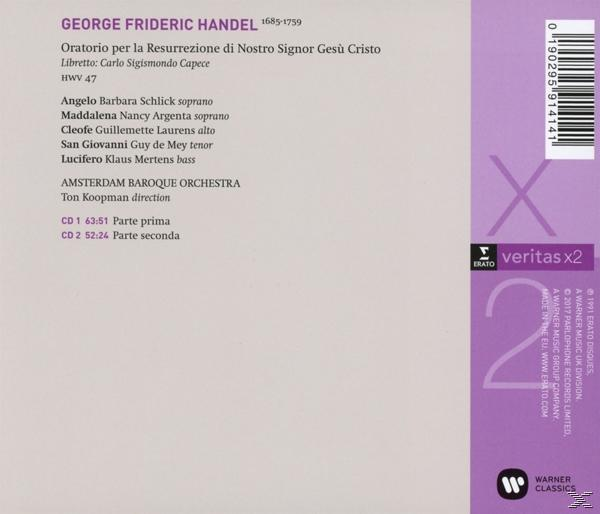 CD-Cover mit Text in mehreren Sprachen. Es ist für eine Opernaufführung mit aufgelisteten Namen.