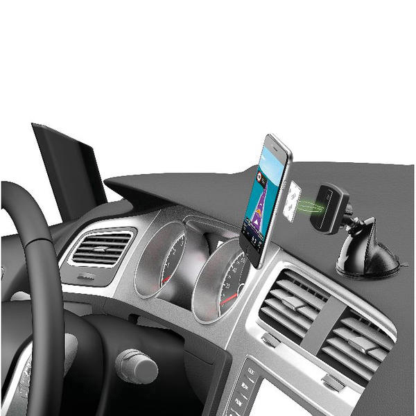 Ein Smartphone auf dem Armaturenbrett eines Autos, das eine Navigations-App zeigt, mit Details.