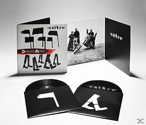 Depeche Mode Album-Set mit Album-Artwork und Schallplatten. Schwarz-Weiß-Bilder.