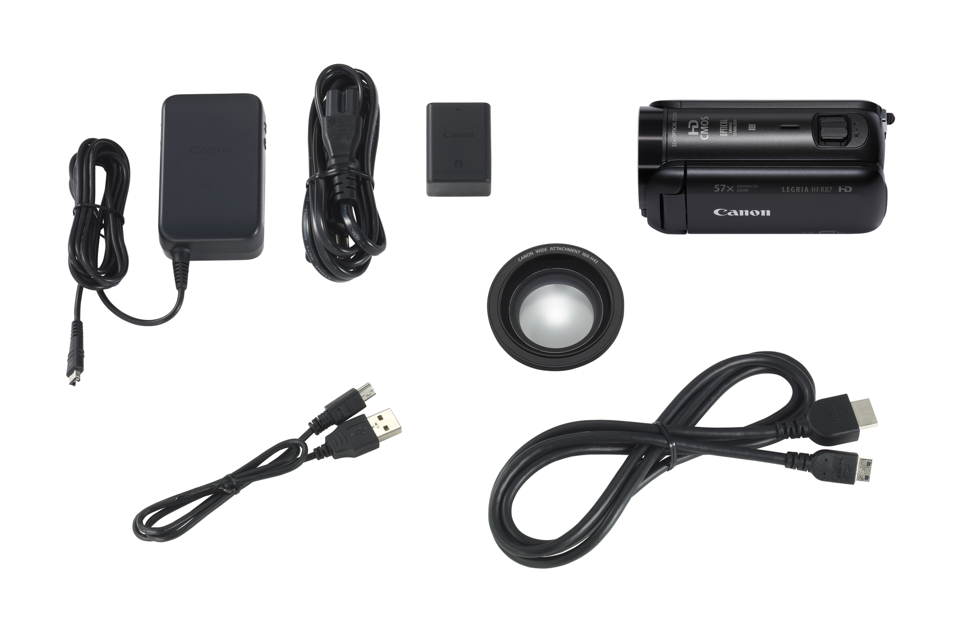 Camera-accessoires waaronder een oplader, kabels en lens.