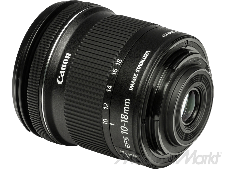 Fekete Canon EFS 10-18mm objektív fókusz- és képstabilizátor beállításokkal. Szögletes nézet.