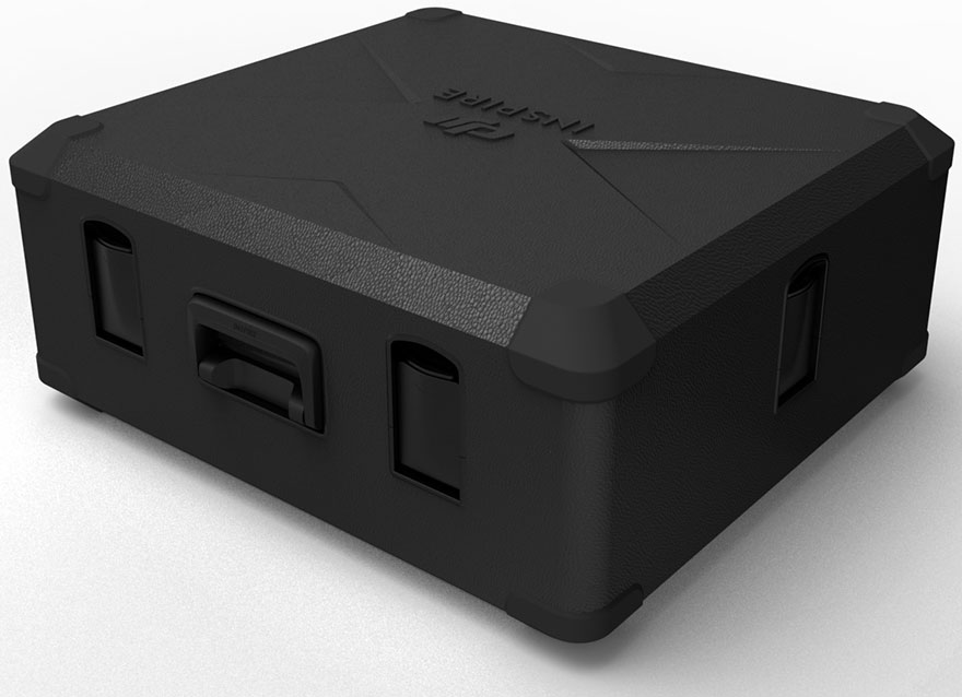 Zwarte DJI Inspire draagtas op wit oppervlak.