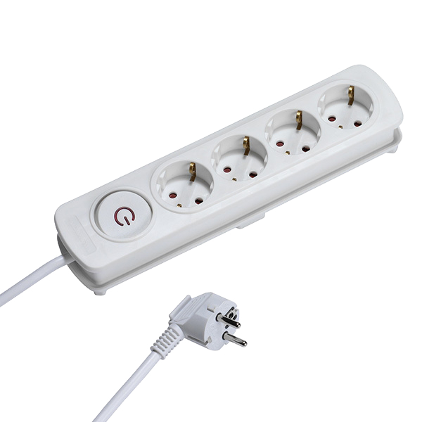 Weißer Mehrfachstecker mit vier Steckdosen, einem Netzschalter und einem Stecker mit drei Pins.