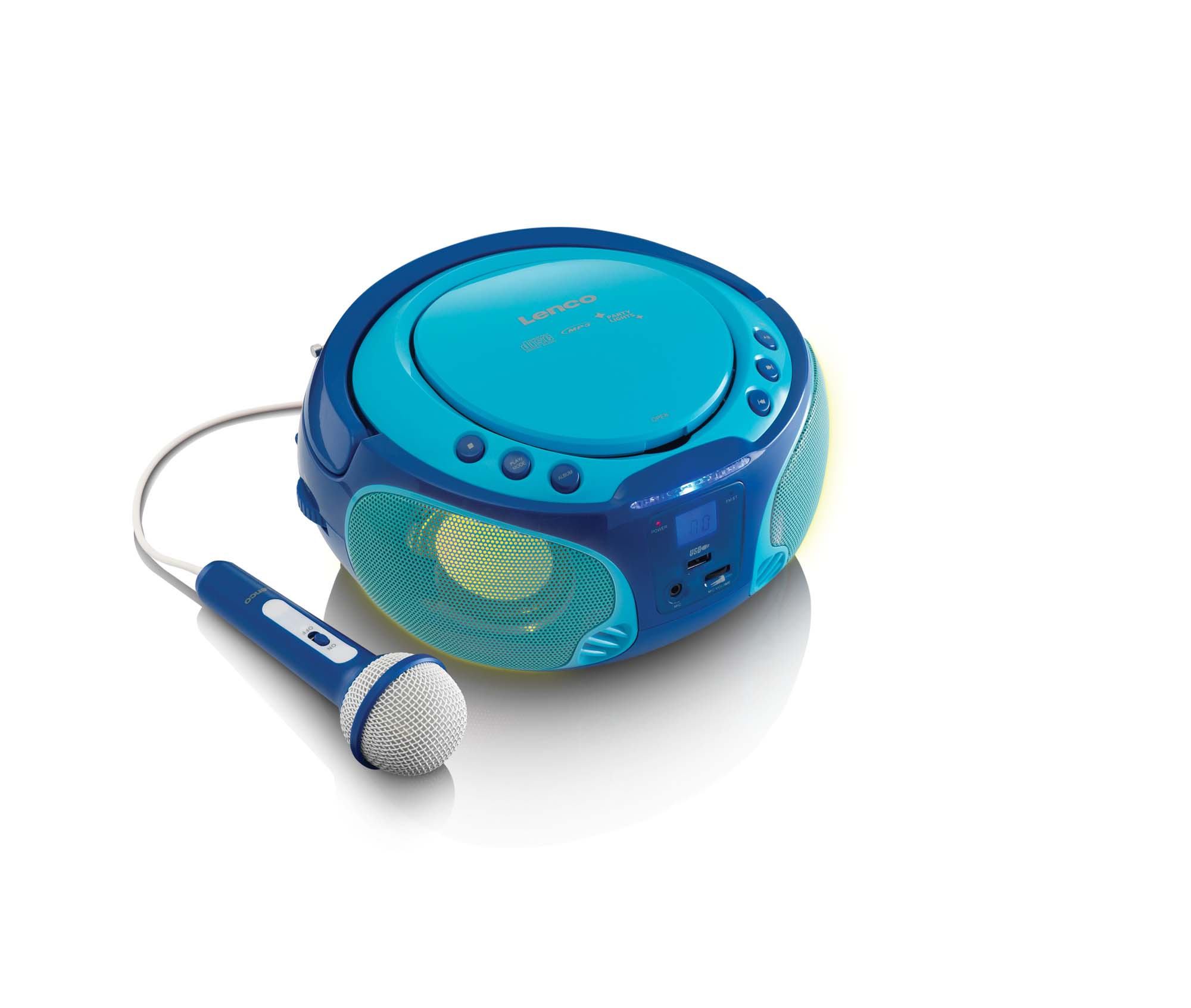 Een blauw en turquoise Lenco cd-speler met een microfoon. Op een witte achtergrond.