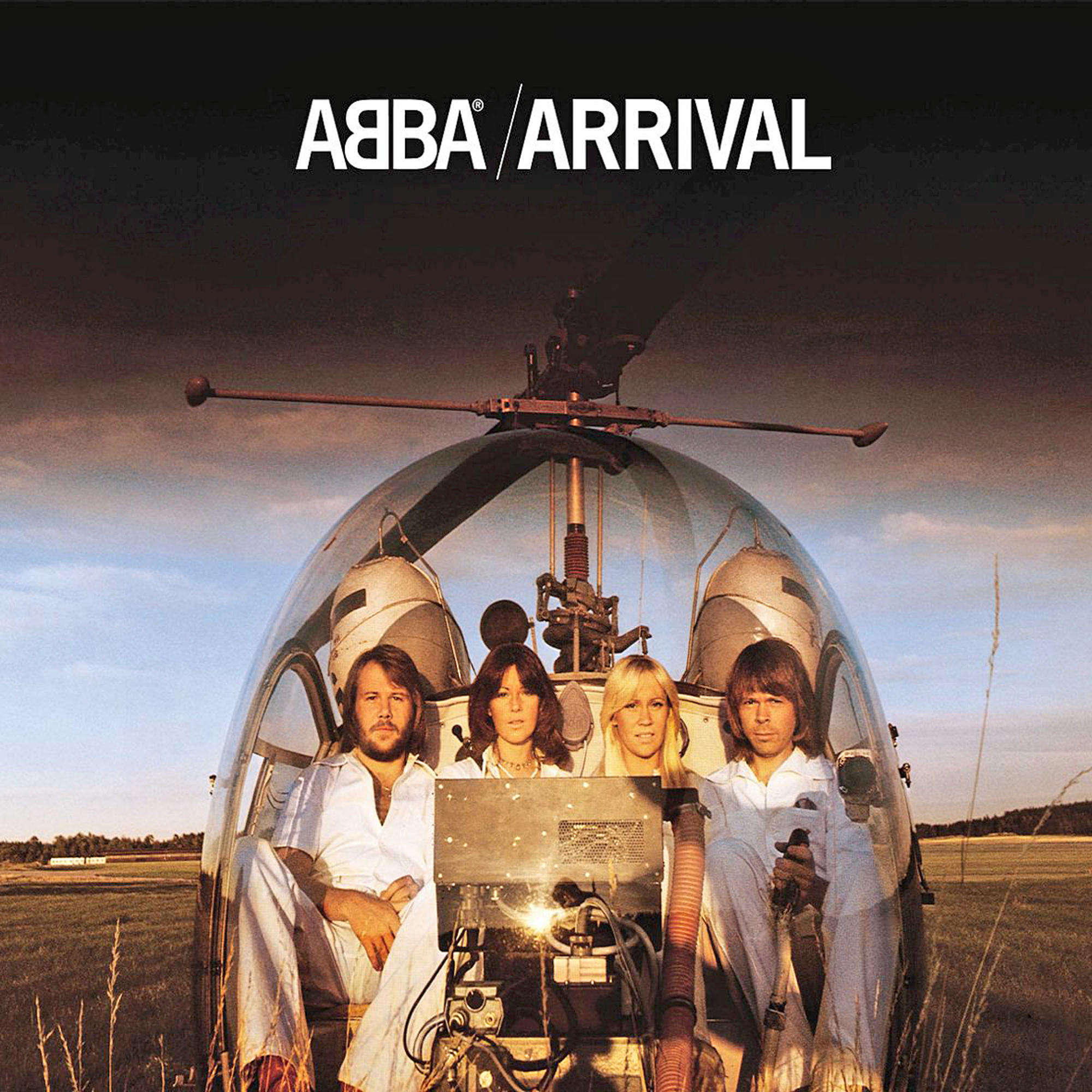 ABBA - Arrival Albumcover. Zeigt die Band in einem Hubschrauber.