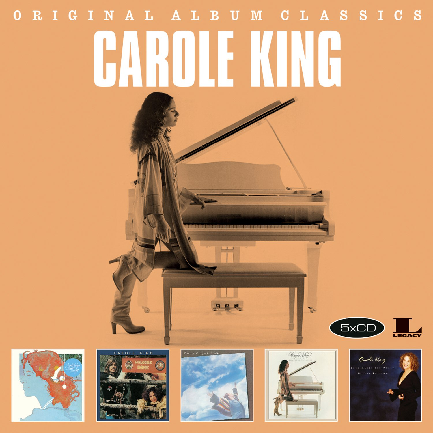 Carole King Albumcover mit Frau am Klavier. Fünf Albumcover sind unten.