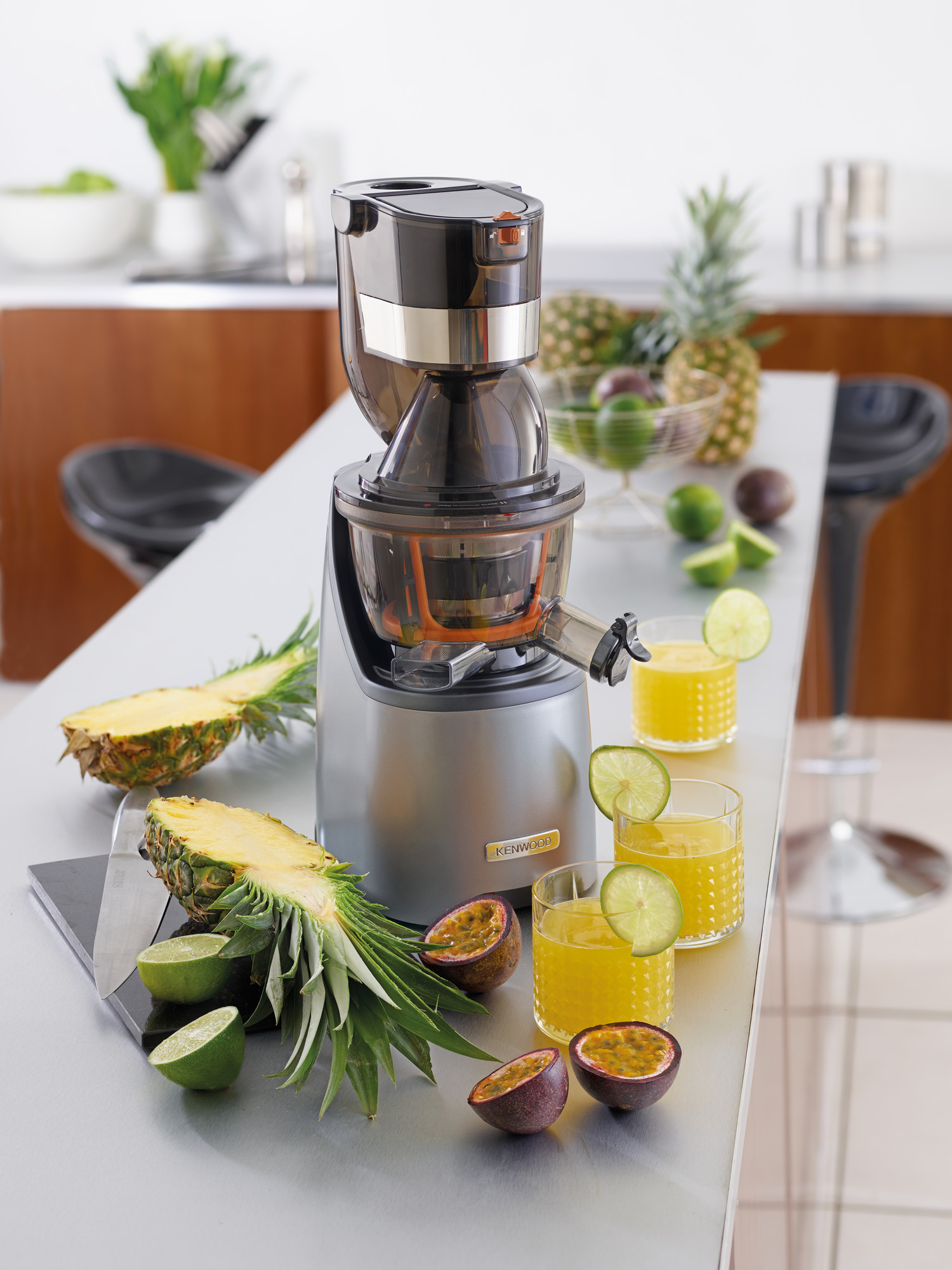 KENWOOD PureJuice Pro JMP800 SI Slow Juicer 240 Watt, Silber/Schwarz