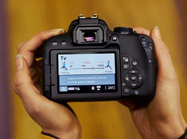CANON EOS 800D váz fekete