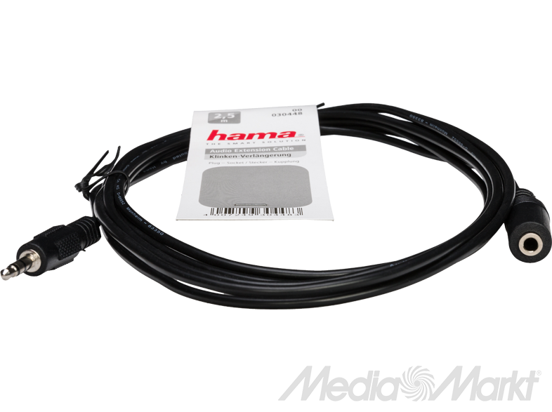 Fekete audio hosszabbító kábel 3,5 mm-es jack csatlakozókkal, fehér címke csatolva.