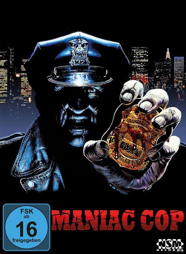 Filmposter: Polizist mit Mütze hält eine Plakette. Skyline im Hintergrund. Rotes 'Maniac Cop'.