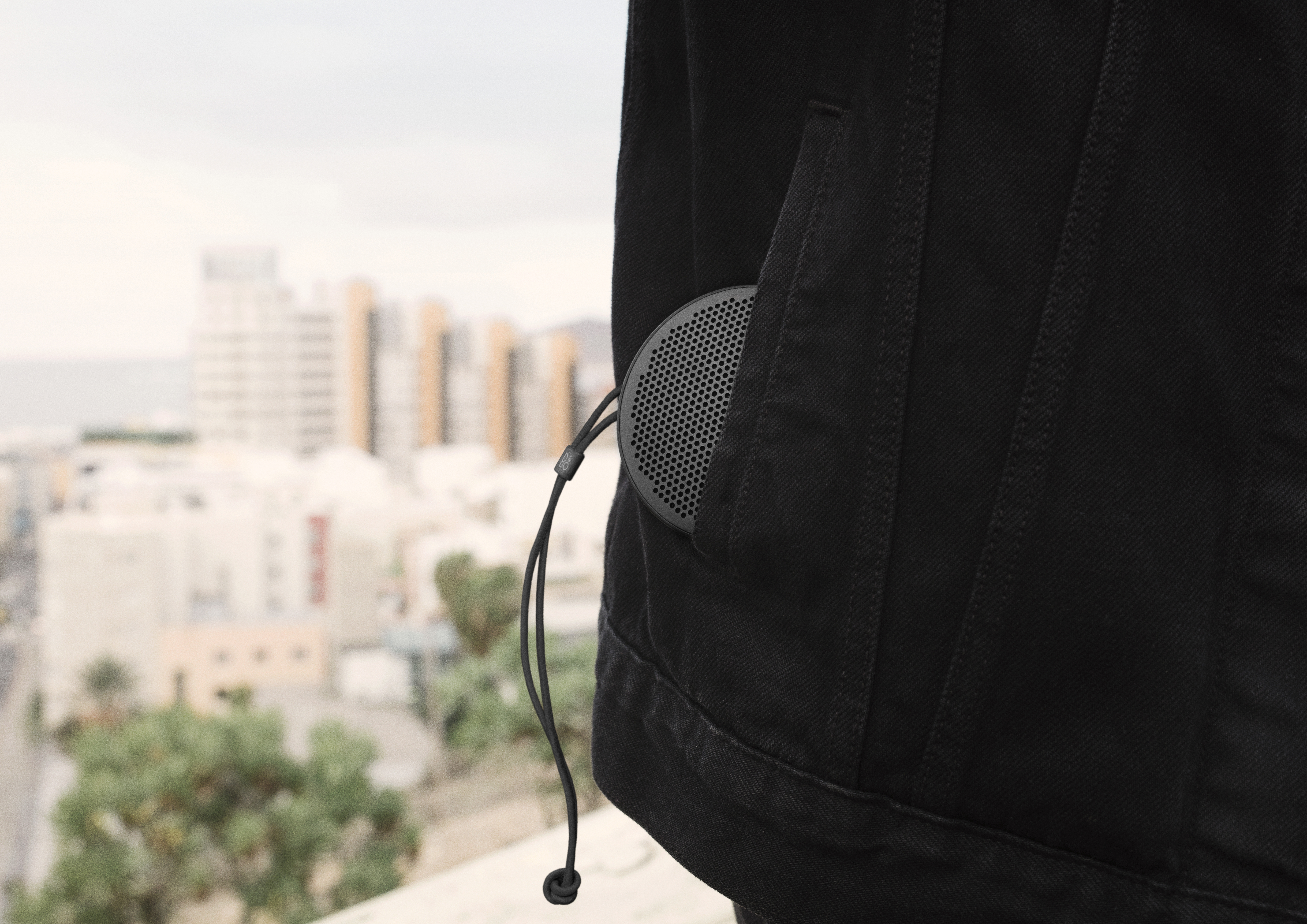 BANG&OLUFSEN Beoplay P2 Bluetooth Lautsprecher, Schwarz
