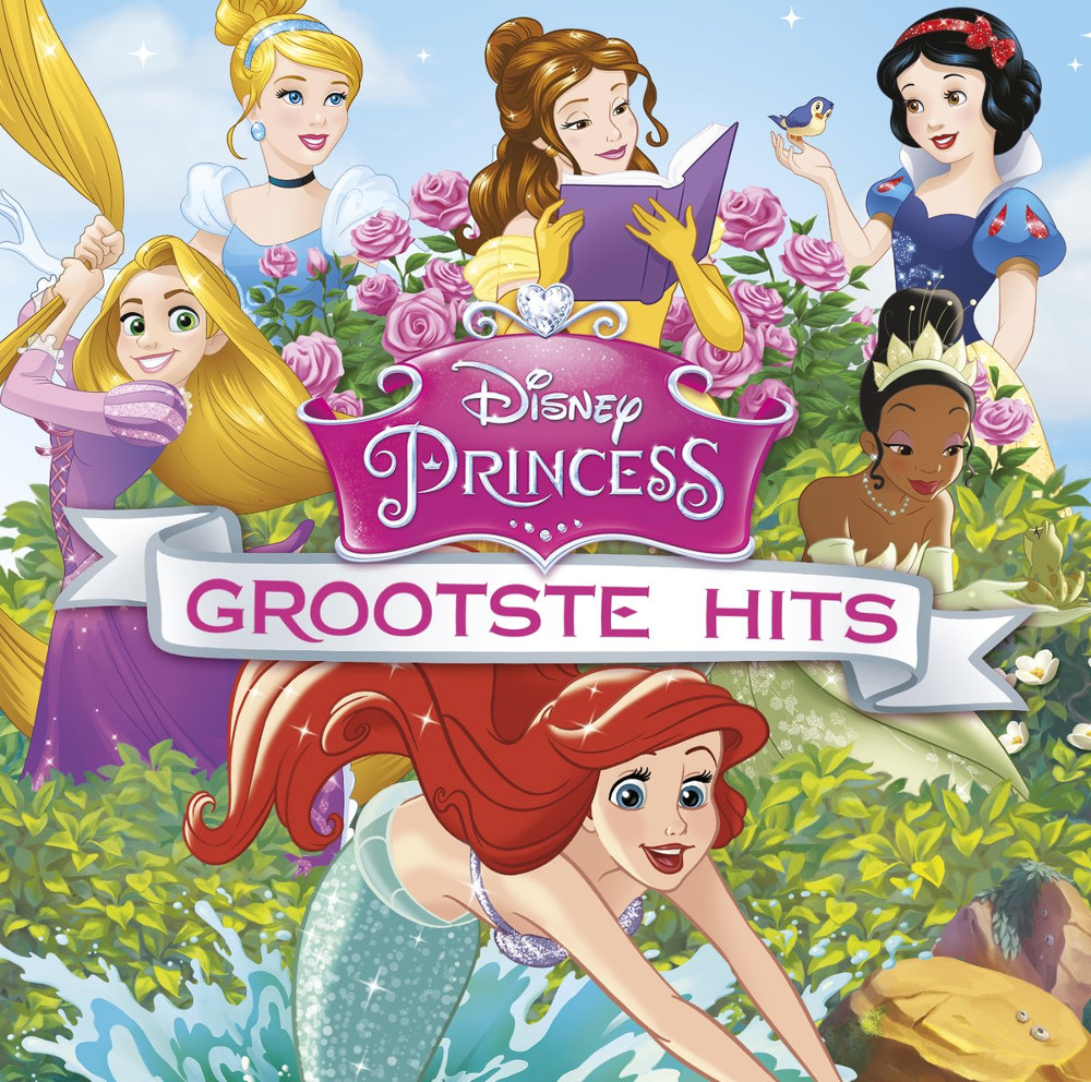 Pochette d'album de compilation des Princesses Disney, avec diverses princesses. Le titre est mis en évidence.
