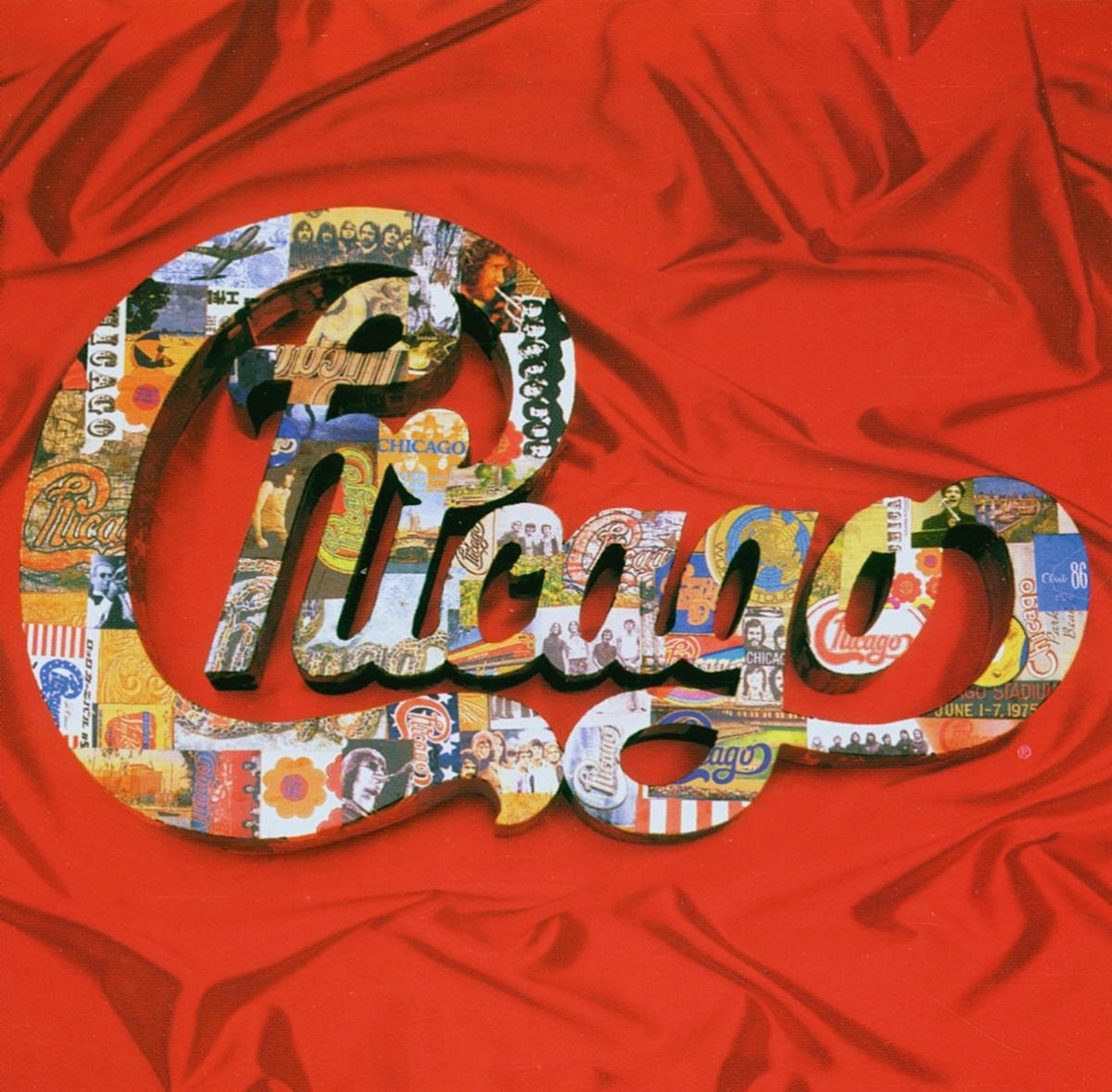 Albumcover. Chicago-Bandlogo im Collage-Stil auf rotem Hintergrund.