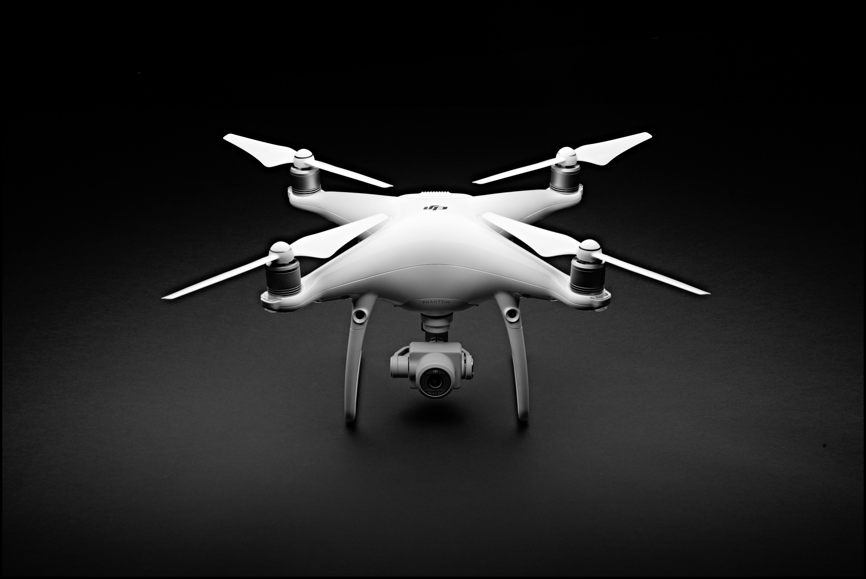DJI Phantom 4 Advanced - Drohne (, 30 Min. Flugzeit)