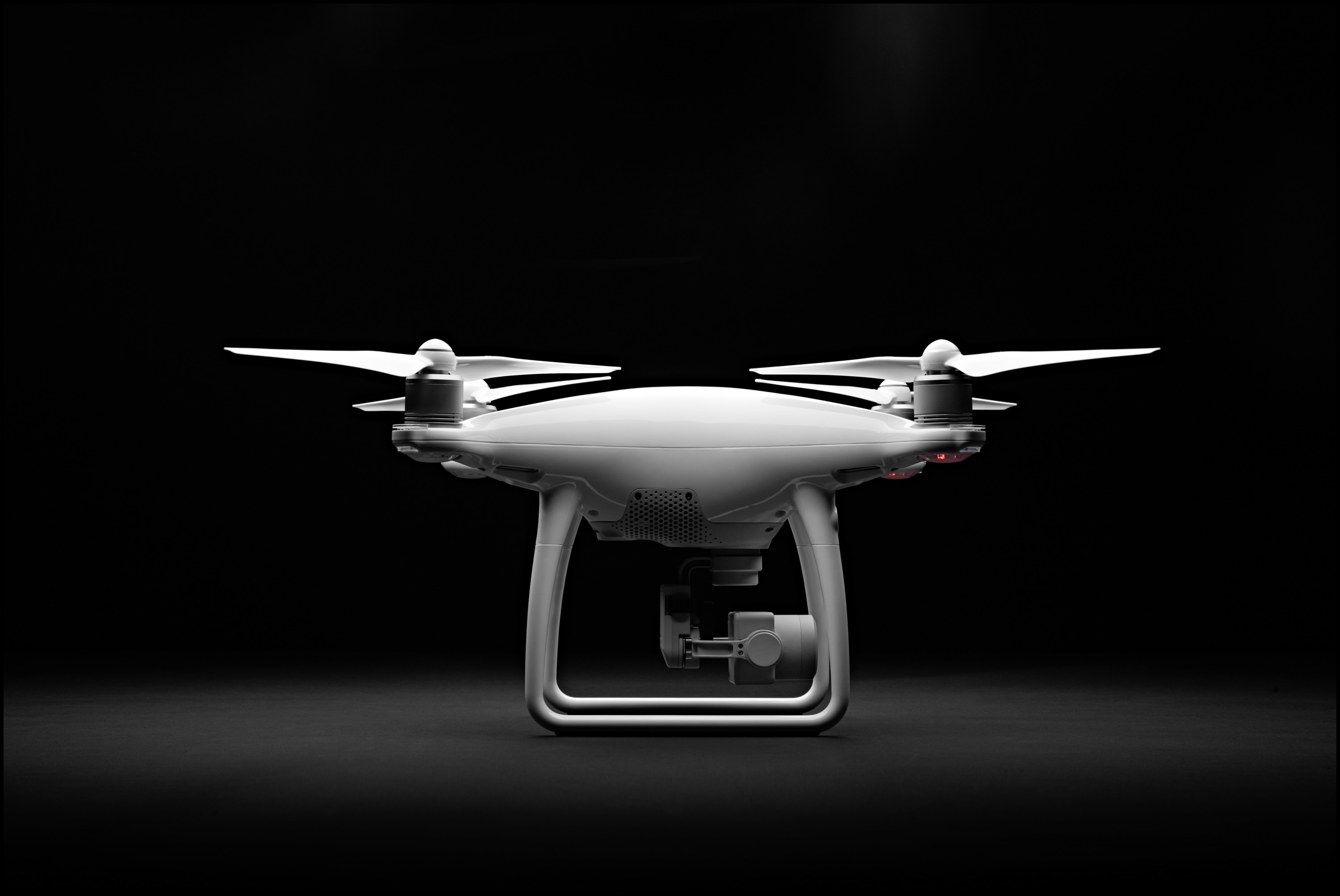 DJI Phantom 4 Advanced - Drohne (, 30 Min. Flugzeit)