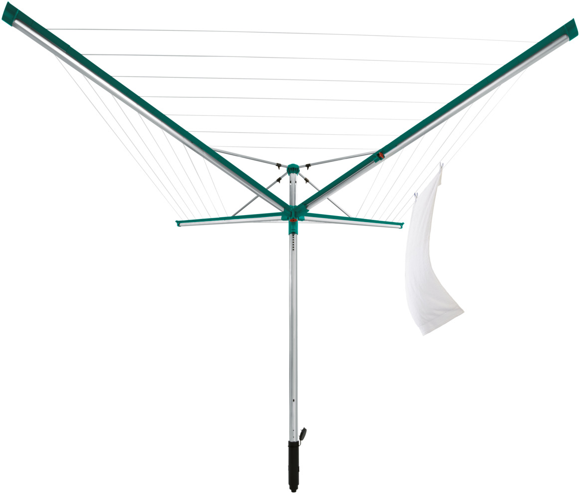 Ein grüner Wäscheständer mit Schnüren und einem weißen Tuch im Wind.