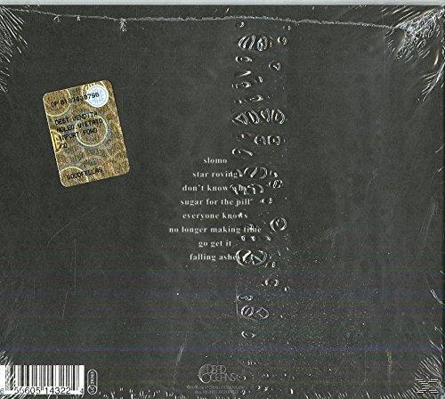 Albumcover mit Titelliste und Aufkleber. Schwarzer Hintergrund, Songtitel in Weiß. Vinyl in Plastikfolie.
