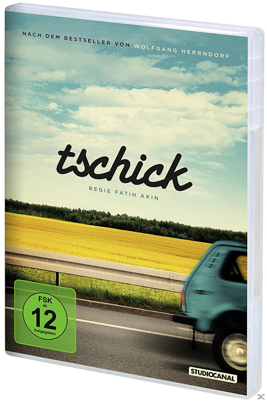 DVD-Hülle. Der Filmtitel lautet "Tschick". Ein blaues Auto fährt auf einer Straße vor einem gelben Feld und blauem Himmel.
