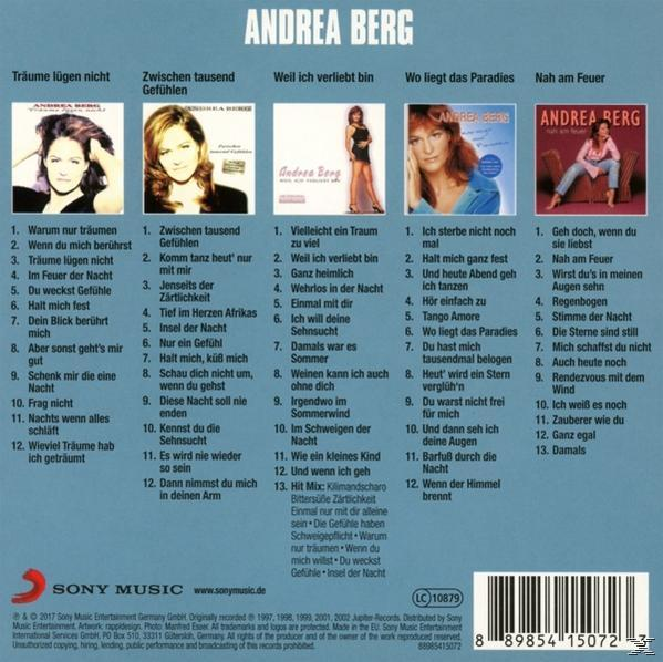 Albumcover mit Sängerin Andrea Berg. Enthält mehrere Albumcover mit dem Porträt des Künstlers auf weißem Hintergrund.