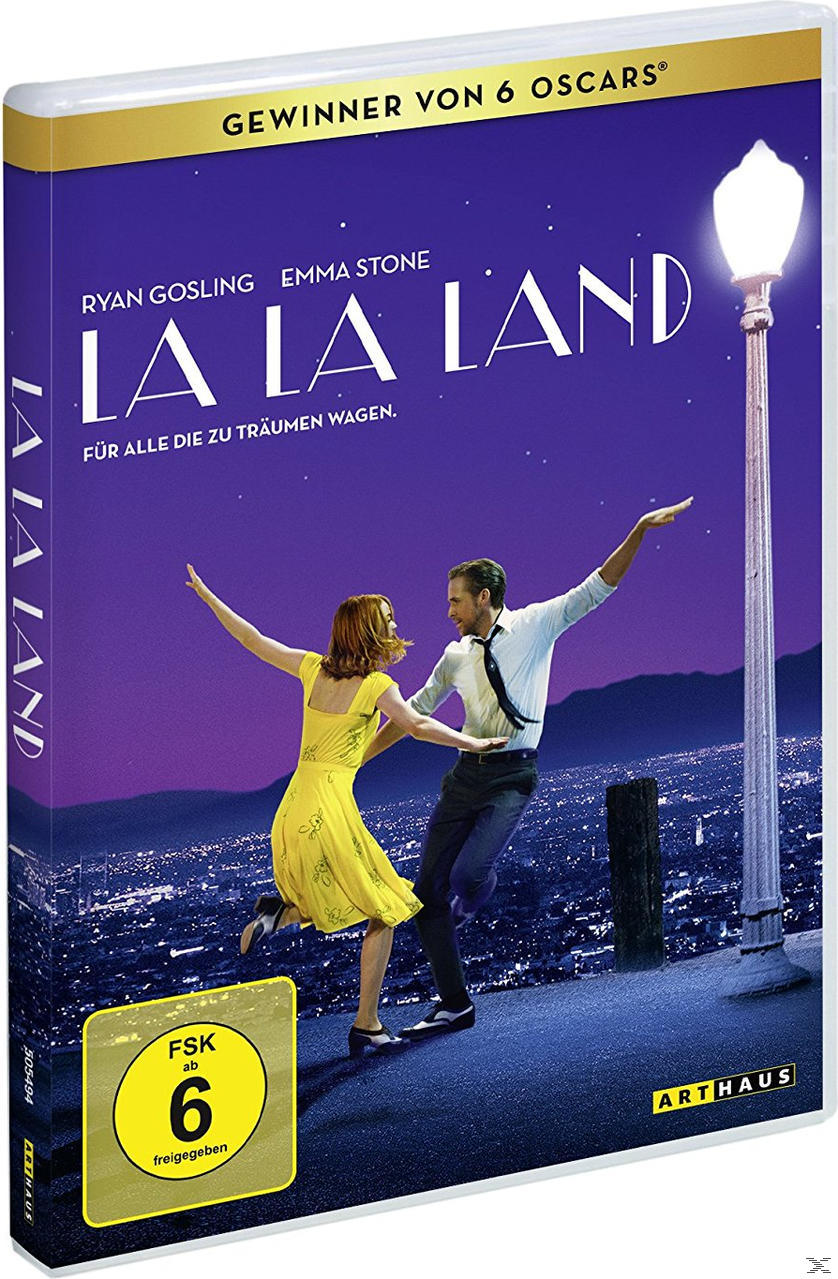 Filmcover von "La La Land" mit Ryan Gosling und Emma Stone beim Tanzen, Stadt im Hintergrund.