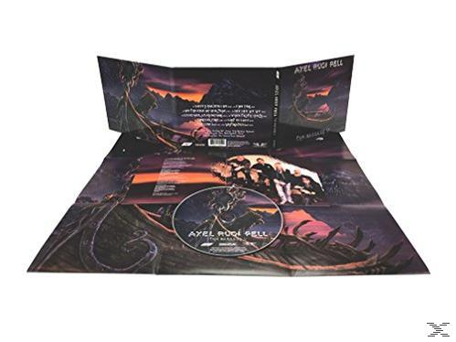 Albumverpackung mit einer CD in der Mitte. Eine Landschaft mit einem Drachen befindet sich auf dem Cover.