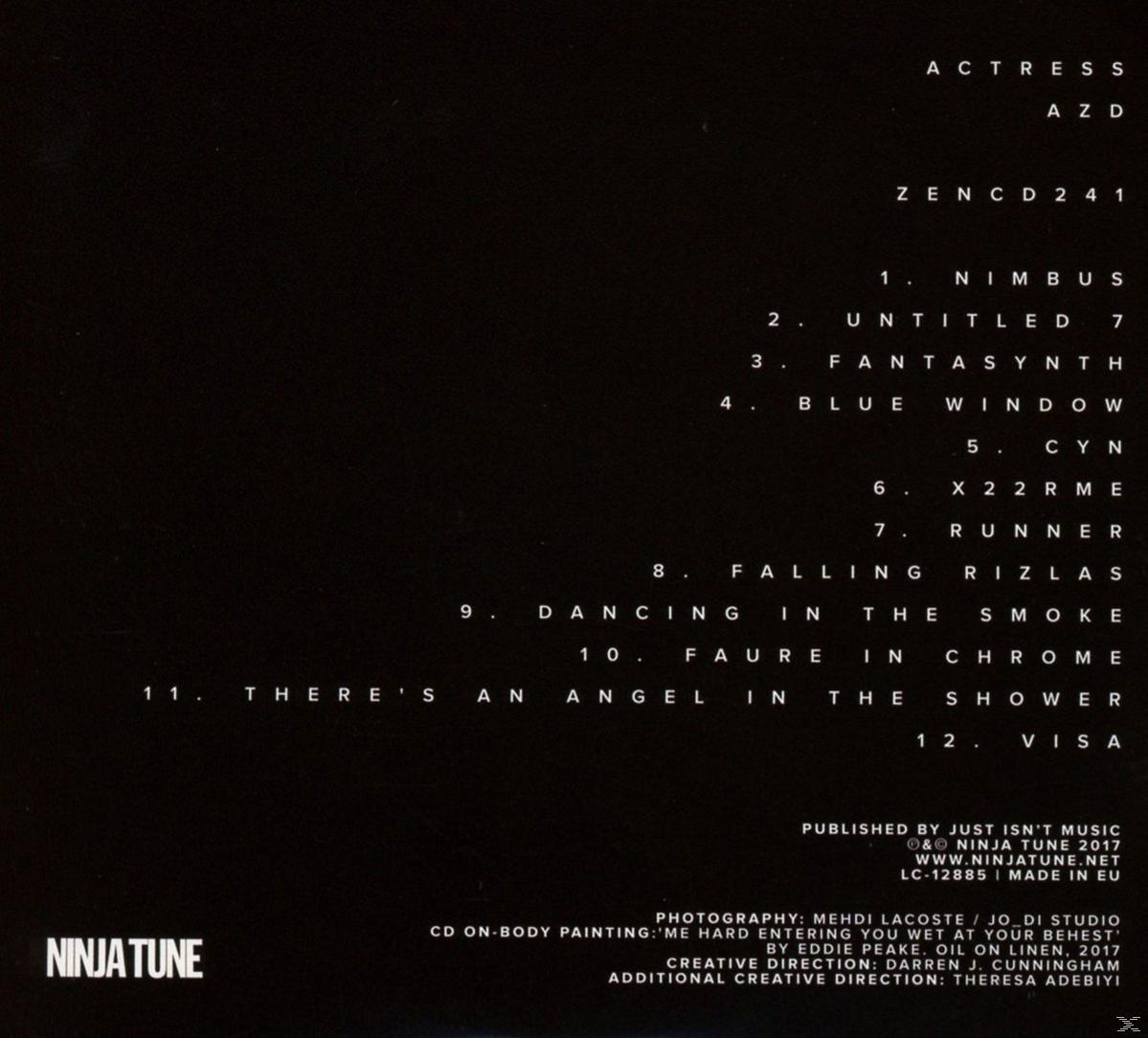 Schwarzes Albumcover mit weißem Text. Künstler ist Actress, Album Zencd241. Trackliste enthält Nimbus, Untitled und mehr.