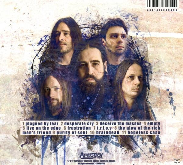 CD-Cover: Bandmitglieder im Vordergrund, mit Trackliste des Albums unten.