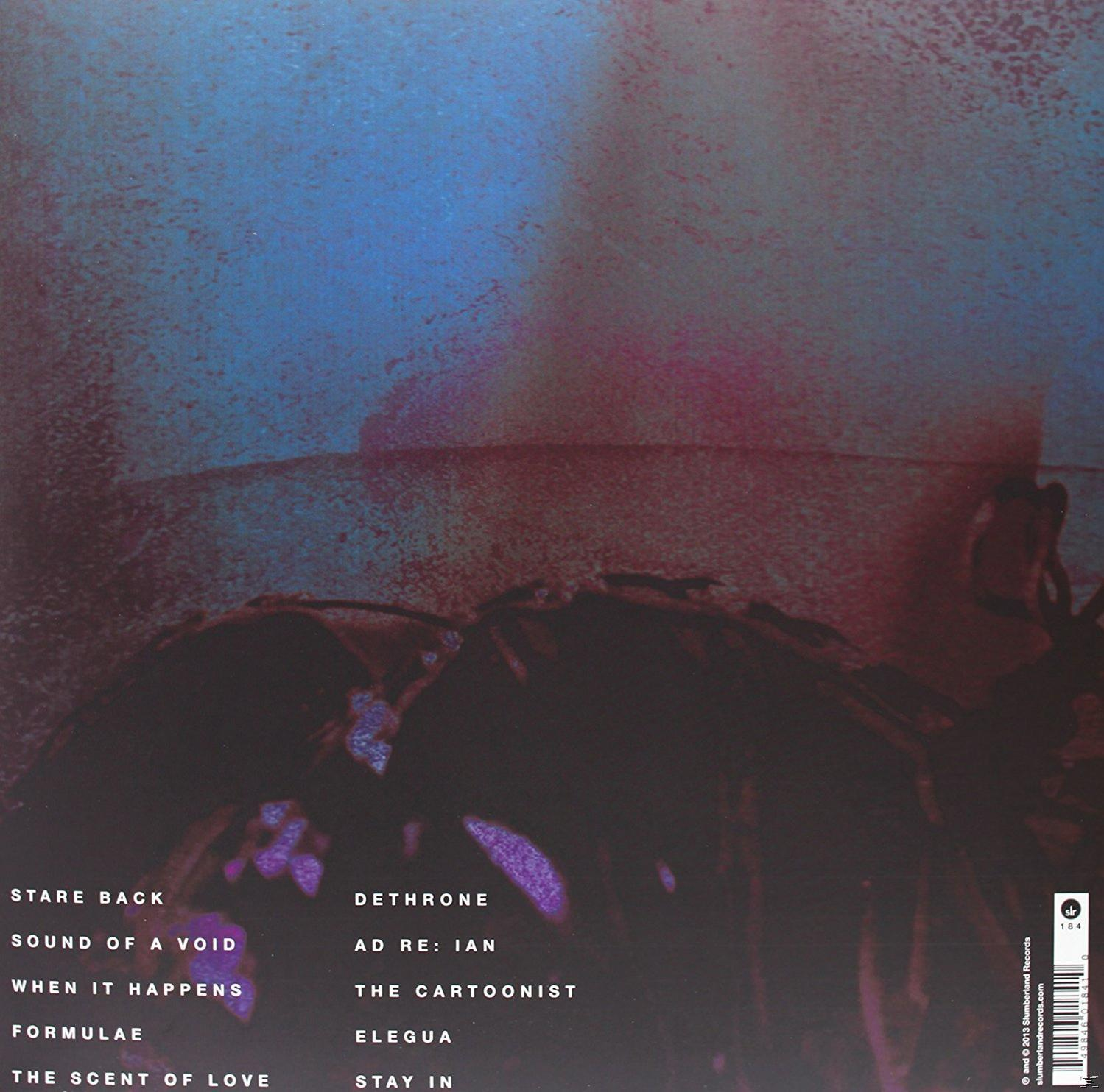 Album-Rückseite, dunkle Farben. Titelliste links, Label-Informationen rechts.